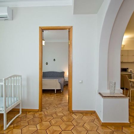 Seaside Luxury Apartment Батумі Екстер'єр фото